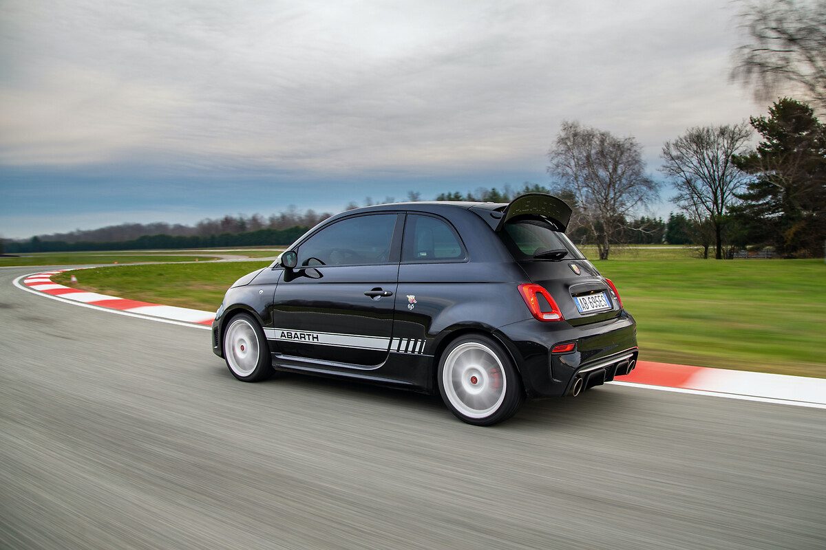 Abarth 595 on track