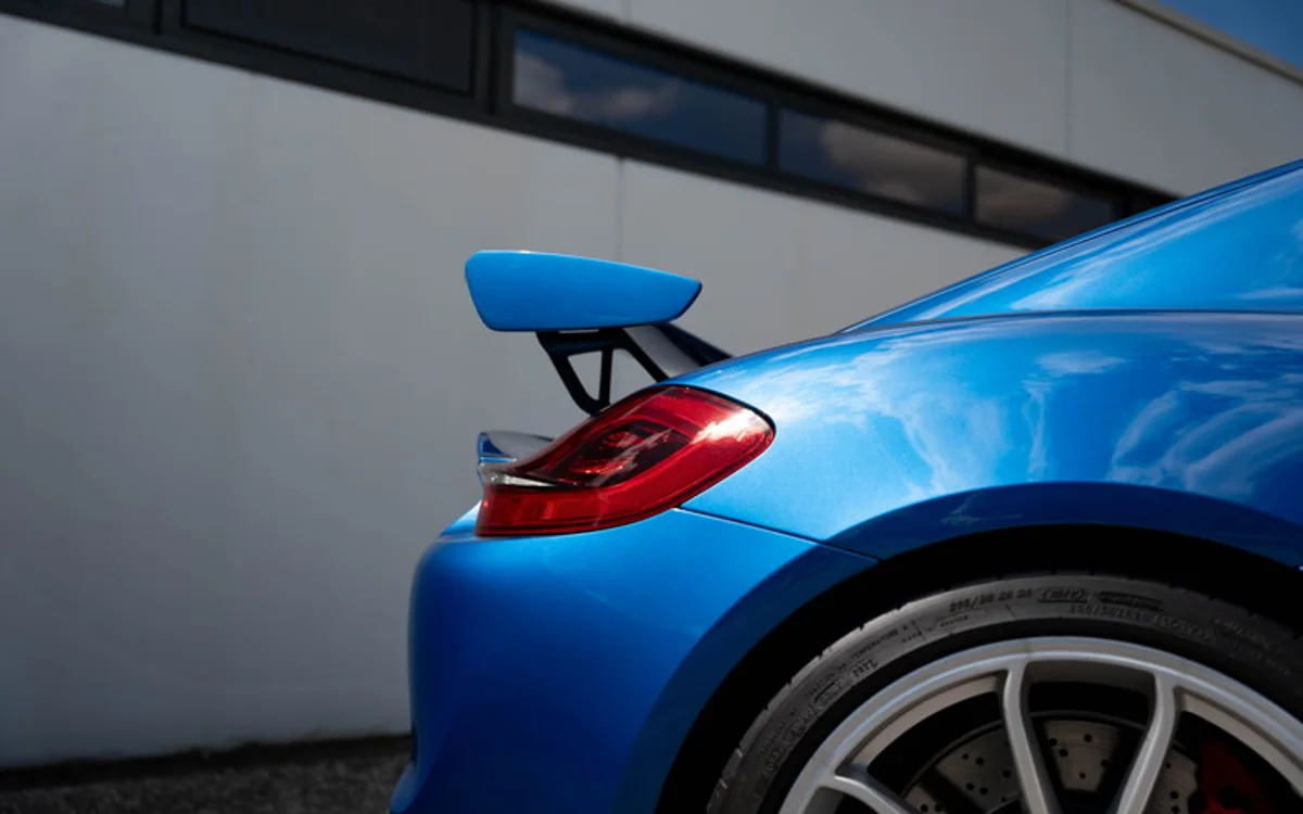 Porsche rear quarter panel — the hardest panel on the car, repaired in Miami